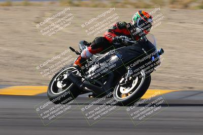 media/Nov-05-2022-SoCal Trackdays (Sat) [[f8d9b725ab]]/Turns 9 and 8 (1050am/